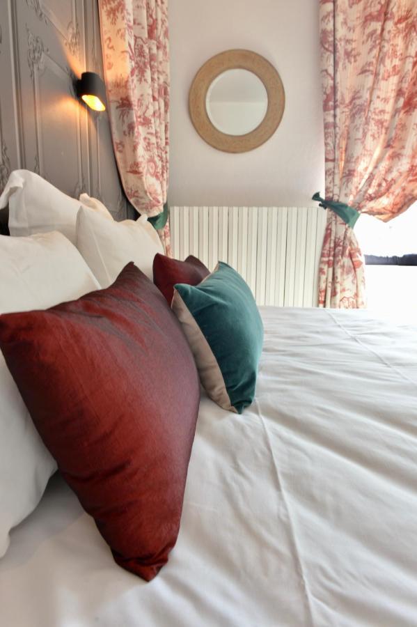 La Domerie - Maison D'Hotes Hotel Aubrac Ngoại thất bức ảnh